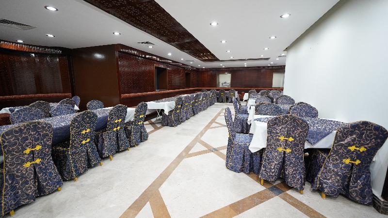 Al Kiram Hotel Al Azizia Мекка Экстерьер фото