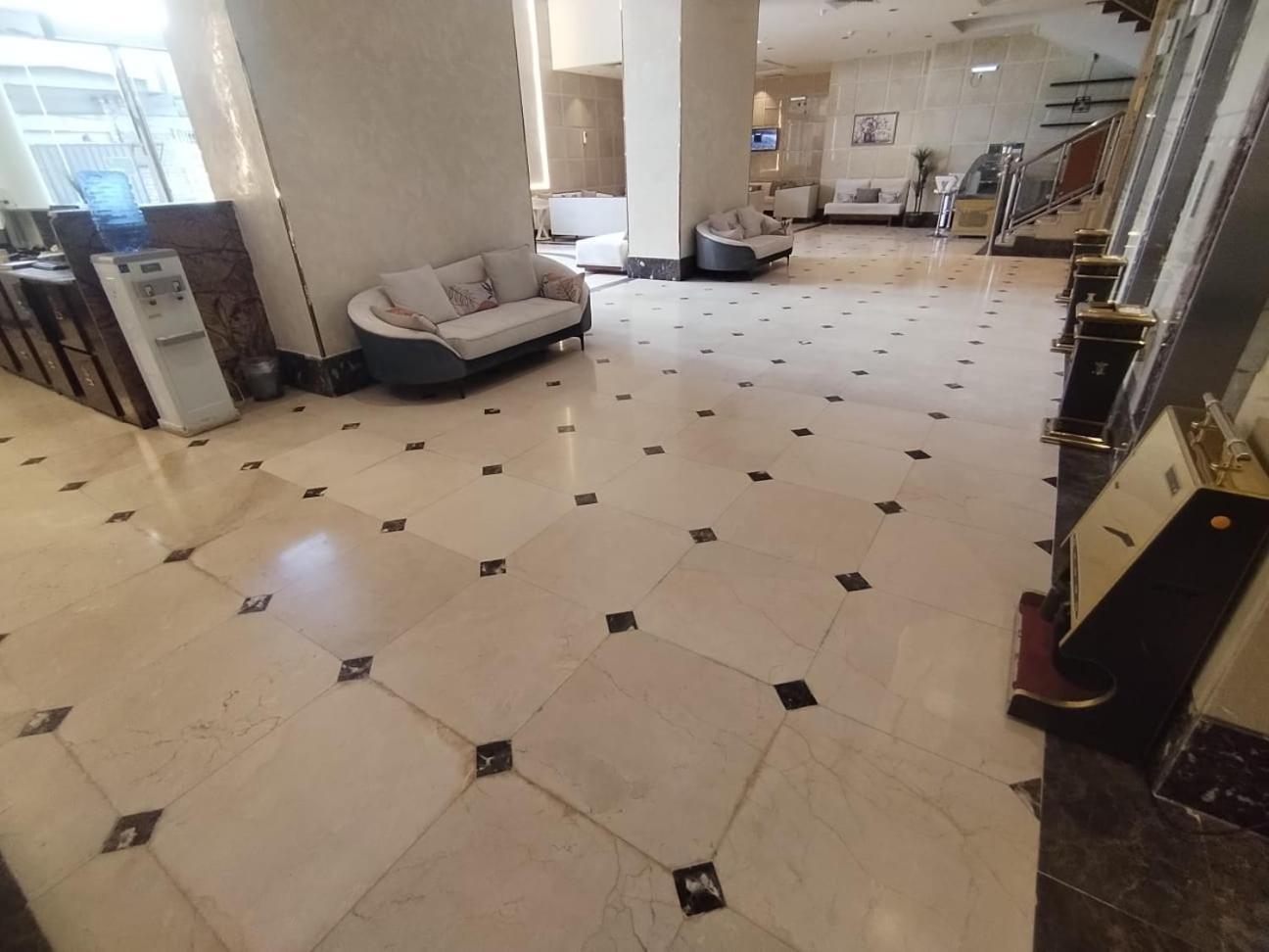 Al Kiram Hotel Al Azizia Мекка Экстерьер фото