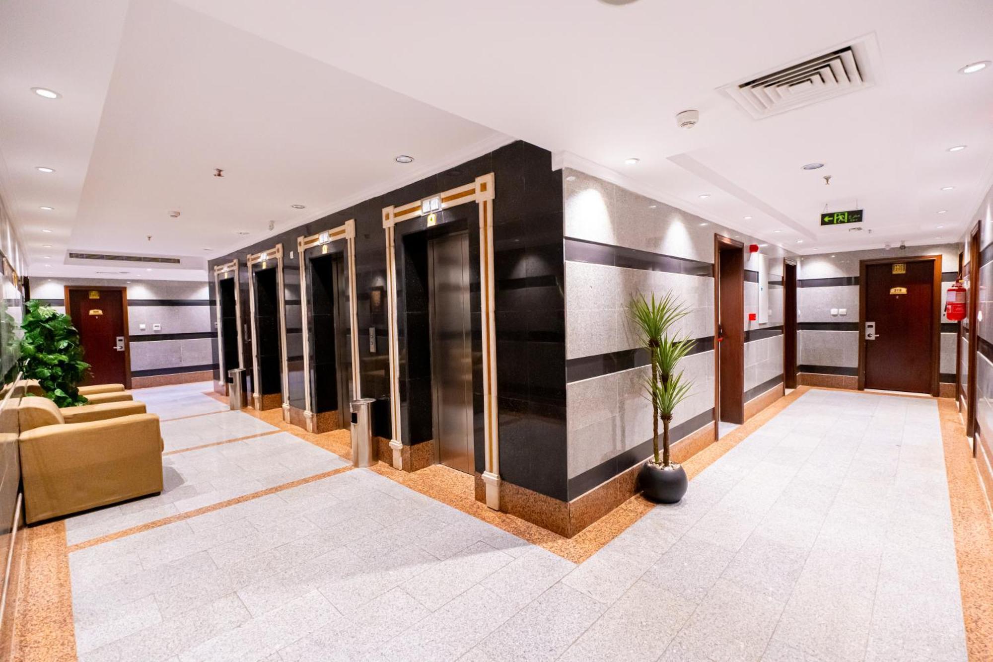 Al Kiram Hotel Al Azizia Мекка Экстерьер фото